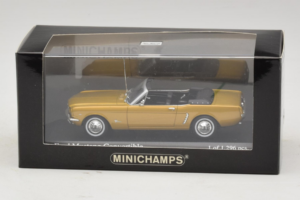 Ford Mustang カブリオレ ゴールド Minichamps 1:43 400082432 メタル - 画像 4/4