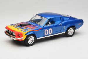 Ford Mustang Cooter's Car Dukes of Hazzard Tomy 1:18 21957P メタル
