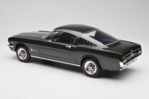 Ford Mustang Fastback Ivy Green Otto 1:12 G079 レジン - 画像 5/6
