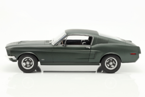 Ford Mustang Fastback Satin Green Metallic Norev 1:12 122702 メタル - 画像 3/5