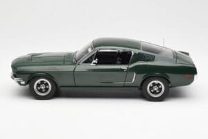 Ford Mustang GT Bullitt グリーン AUTOart 1:18 72812 メタル - 画像 4/8