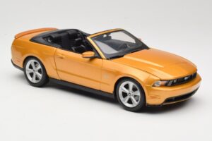 Ford Mustang GT S197 カブリオレ ゴールド Maisto 1:18 31158 メタル - 画像 5/7