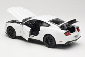 Ford Mustang GT S550 ホワイト Maisto 1:18 31197 メタル - 画像 5/8