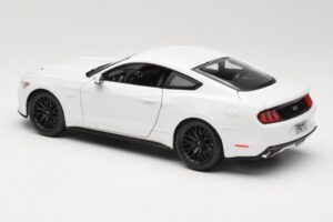 Ford Mustang GT S550 ホワイト Maisto 1:18 31197 メタル - 画像 7/8