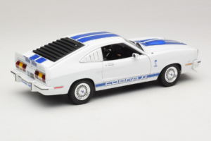 Ford Mustang II Cobra II Charlie's Angels Movie Greenlight 1:18 12880 メタル - 画像 3/8