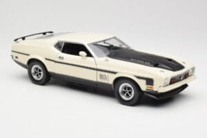 Ford Mustang Mach 1 ホワイト Sun Star 1:18 3602 メタル - 画像 6/8
