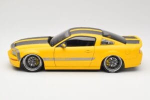Ford Mustang S197 Cesam by Parotech イエロー Norev 1:18 182700 メタル - 画像 4/8