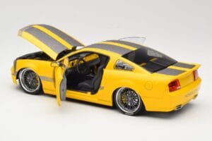 Ford Mustang S197 Cesam by Parotech イエロー Norev 1:18 182700 メタル - 画像 5/8