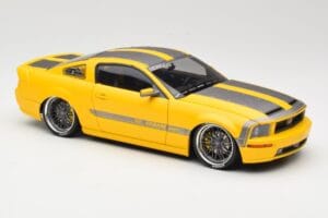 Ford Mustang S197 Cesam by Parotech イエロー Norev 1:18 182700 メタル - 画像 6/8