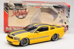 Ford Mustang S197 Cesam by Parotech イエロー Norev 1:18 182700 メタル - 画像 8/8