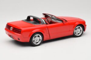Ford Mustang S197 GT カブリオレ レッド Beanstalk Group 1:18 FOR10016R メタル - 画像 3/8
