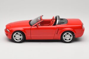 Ford Mustang S197 GT カブリオレ レッド Beanstalk Group 1:18 FOR10016R メタル - 画像 4/8