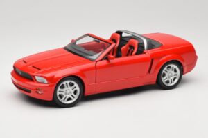 Ford Mustang S197 GT カブリオレ レッド Beanstalk Group 1:18 FOR10016R メタル