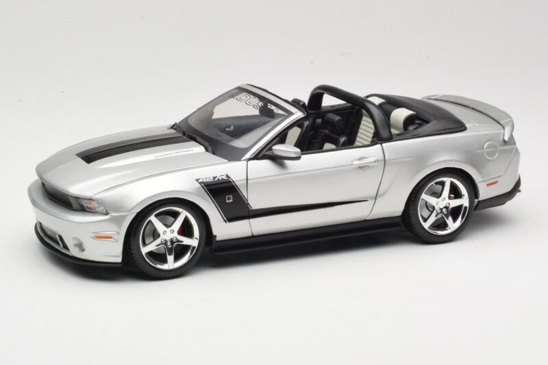Ford Mustang S197 Roush 427R カブリオレ シルバー Maisto 1:18 31669 メタル