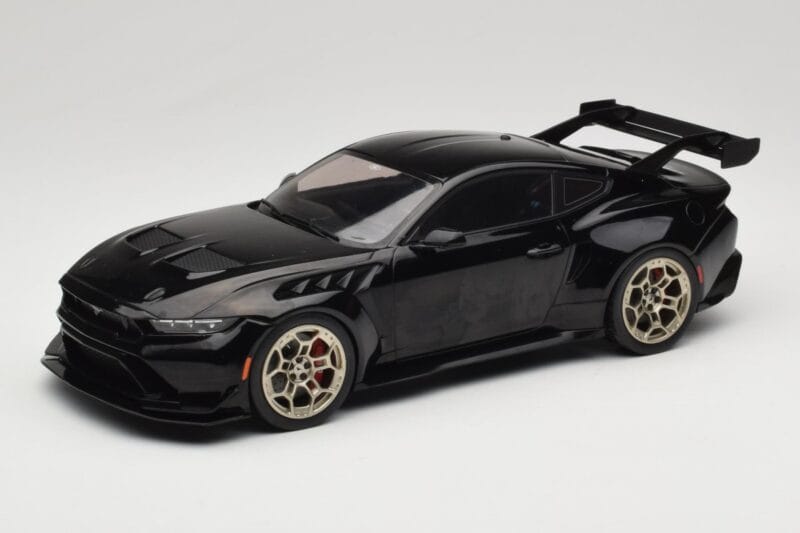 Ford Mustang S650 GTD ブラック IXO 1:18 MCG18578 メタル