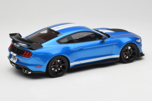 Ford Mustang Shelby GT500 S550 ブルー GT Spirit 1:18 GT268 レジン - 画像 2/6