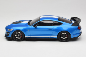 Ford Mustang Shelby GT500 S550 ブルー GT Spirit 1:18 GT268 レジン - 画像 3/6