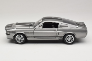 Ford Mustang Shelby GT500 Eleanor Shelby Collectibles 1:18 9081 メタル - 画像 4/8