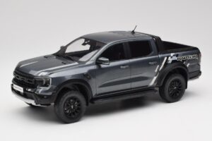 Ford Ranger Raptor グレーメタリック MCG 1:18 MCG18457 メタル