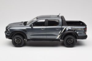 Ford Ranger Raptor グレーメタリック MCG 1:18 MCG18457 メタル - 画像 5/6