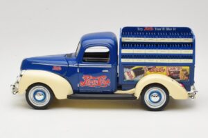 Ford Pepsi-Cola Replica Golden Wheel 1:18 PF351 メタル - 画像 4/8