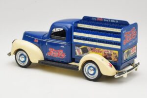 Ford Pepsi-Cola Replica Golden Wheel 1:18 PF351 メタル - 画像 7/8