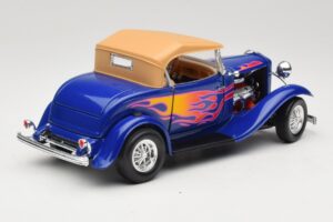 Ford Roadster Street Rod ブルー with Fire Road Signature 1:18 92249 メタル - 画像 3/8