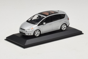 Ford S-Max シルバー Minichamps 1:43 SMAX001 メタル - 画像 2/5