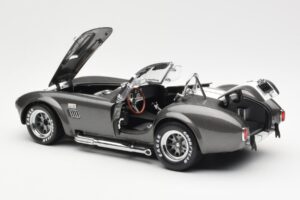 Ford Shelby Cobra 427 S/C グレーメタリック ホワイトストライプ Kyosho 1:18 08045GRW メタル - 画像 5/8