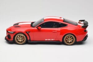 Ford Shelby Mustang Super Snake レッド GT Spirit 1:18 GT531 レジン - 画像 3/6