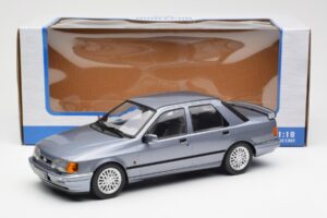 Ford Sierra RS Cosworth ライトブルー MCG 1:18 MCG18174 メタル - 画像 6/6