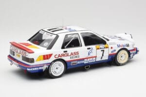 Ford Sierra RS Cosworth 4x4 #7 F. Delecour / D. Grataloup Rally Monte Carlo 1992 MCG 1:18 MCG18356R メタル - 画像 2/6