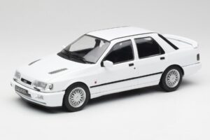 Ford Sierra RS Cosworth 4x4 ホワイト MCG 1:18 MCG18353 メタル