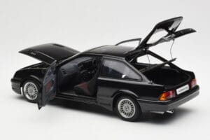 Ford Sierra RS Cosworth ブラック AUTOart 1:18 72861 メタル - 画像 5/8