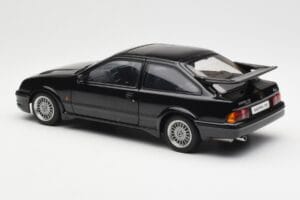Ford Sierra RS Cosworth ブラック AUTOart 1:18 72861 メタル - 画像 7/8