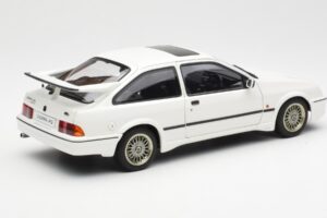 Ford Sierra RS Cosworth ホワイト AUTOart 1:18 72862 メタル - 画像 3/8