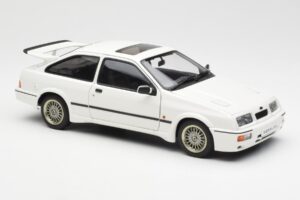 Ford Sierra RS Cosworth ホワイト AUTOart 1:18 72862 メタル - 画像 6/8