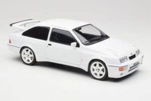 Ford Sierra RS Cosworth ホワイト IXO 1:18 18CMC121 メタル - 画像 4/6