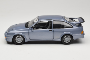 Ford Sierra RS Cosworth ブルー Minichamps 1:18 150084002 メタル - 画像 4/8