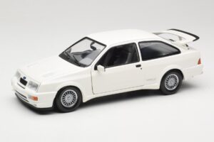 Ford Sierra RS Cosworth ホワイト Minichamps 1:18 150084000 メタル