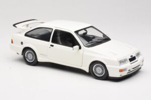 Ford Sierra RS Cosworth ホワイト Minichamps 1:18 150084000 メタル - 画像 6/8