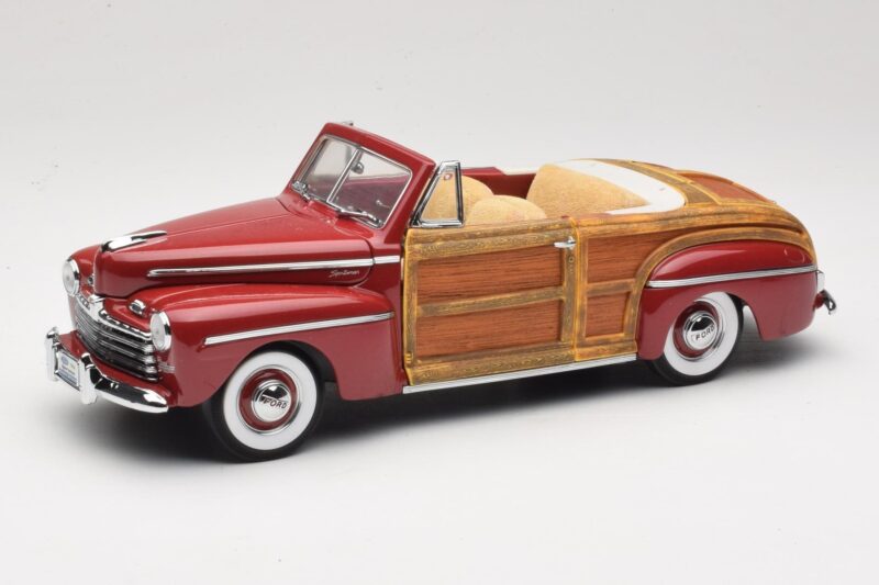 Ford Sportsman レッド Road Signature 1:18 20048 メタル