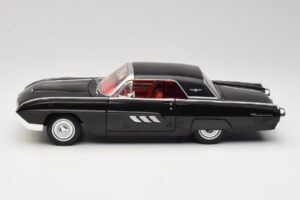 Ford Thunderbird ブラック Anson 1:18 30344 メタル - 画像 4/8