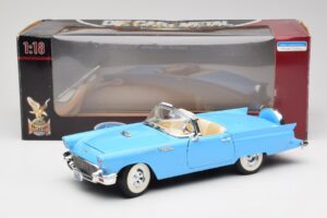Ford Thunderbird カブリオレ ブルー Road Signature 1:18 92358 メタル - 画像 8/8