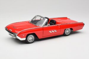 Ford Thunderbird カブリオレ レッド Anson 1:18 30334 メタル