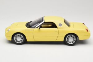 Ford Thunderbird Show Car イエロー Maisto 1:18 50336 メタル - 画像 4/8