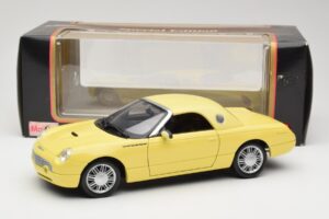 Ford Thunderbird Show Car イエロー Maisto 1:18 50336 メタル - 画像 8/8
