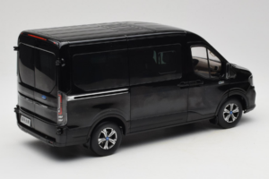 Ford Transit ブラック JMC 1:18 SHRV363CM02JP メタル - 画像 3/8