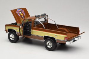 GMC K-2500 Sierra Grande ブラウン GreenLight 1:18 13560 メタル - 画像 5/8