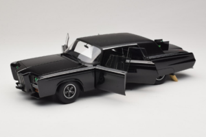 Chrysler Imperial Black Beauty Green Hornet TV Series AUTOart 1:18 71546 メタル - 画像 2/8